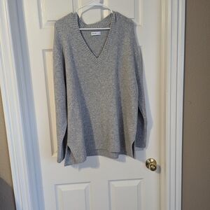 Nine West Gray V-Neck Sweater